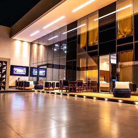 Dubai Motel Petrolina Eksteriør billede